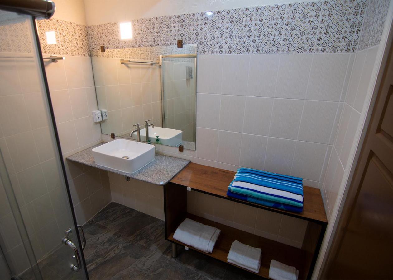 Leuchtturm Resort Boljoon Kültér fotó